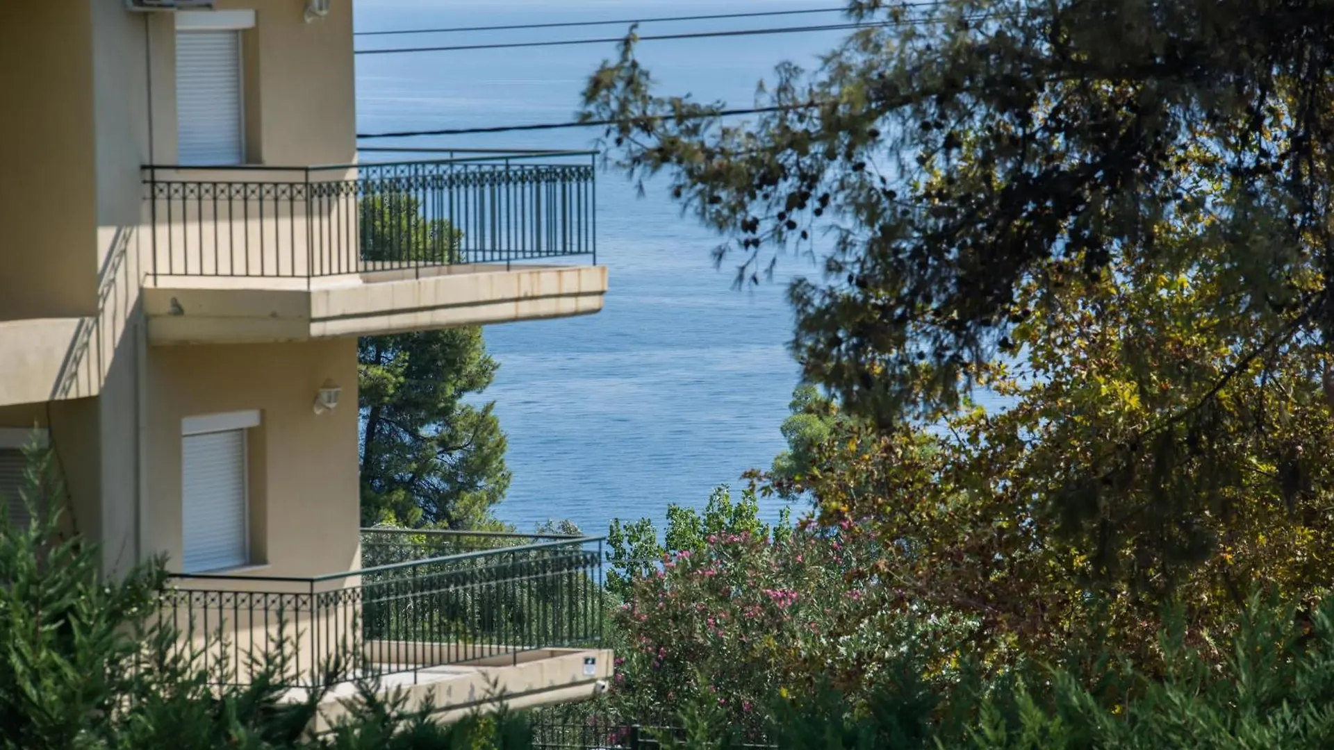 Maisonette With Sea And Mountain View !!! Kriopigi Ferienhaus